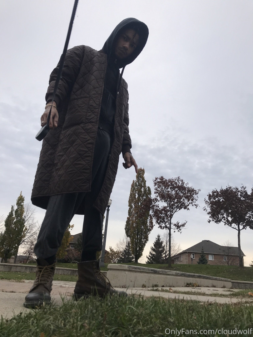 Photo by cloudwolf published on October 15,2023 17:45:51 - BestThots
