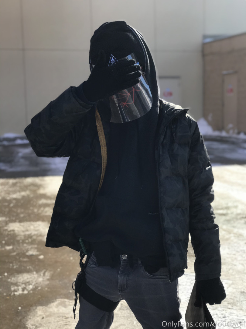 Photo by cloudwolf published on October 15,2023 22:21:53 - BestThots