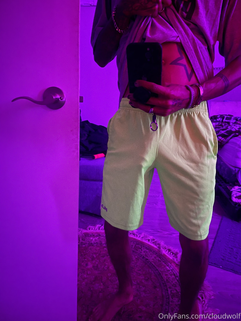 Photo by cloudwolf published on October 15,2023 23:08:05 - BestThots