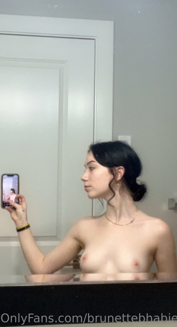 Photo by brunettebhabie published on May 29,2023 18:00:03 - BestThots