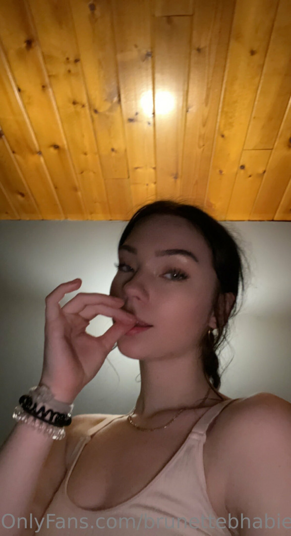 Photo by brunettebhabie published on May 29,2023 18:00:26 - BestThots