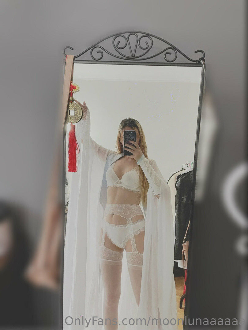 Photo by moonlunaaaaaa published on June 1,2023 17:37:39 - BestThots