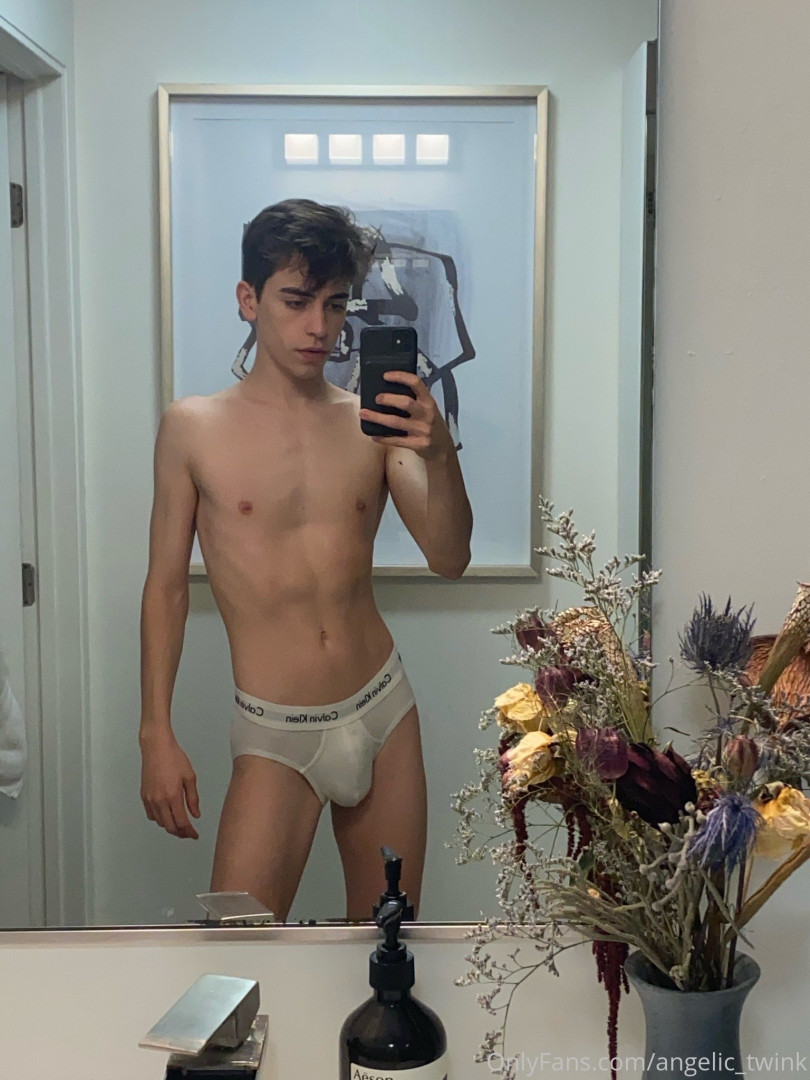 Photo by mxchcuevas published on June 1,2023 17:32:29 - BestThots