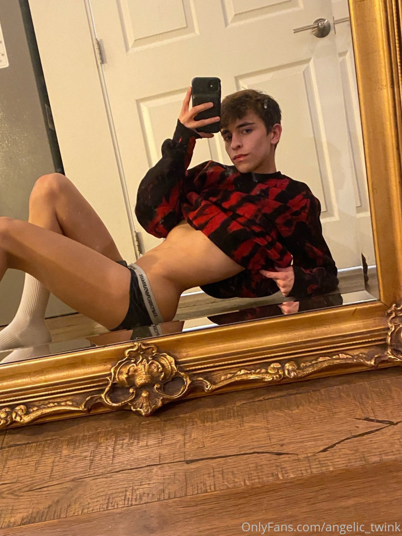 Photo by mxchcuevas published on June 1,2023 17:34:49 - BestThots