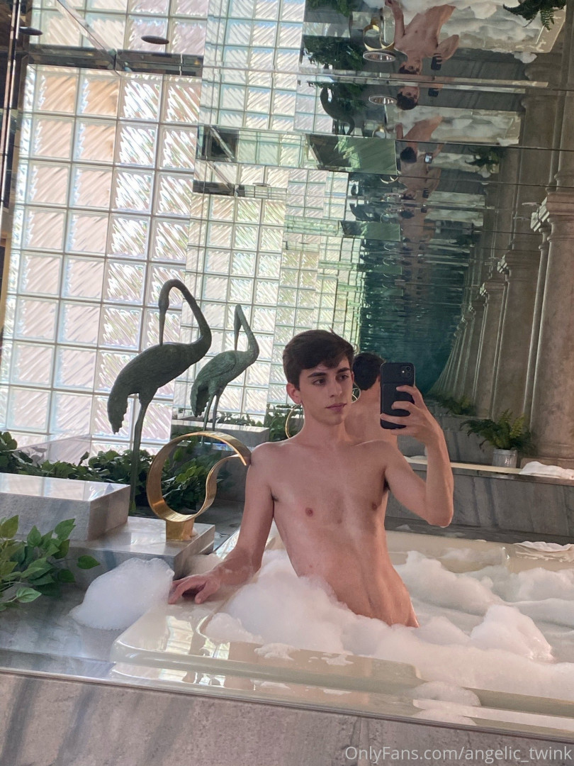 Photo by mxchcuevas published on October 11,2023 03:39:10 - BestThots