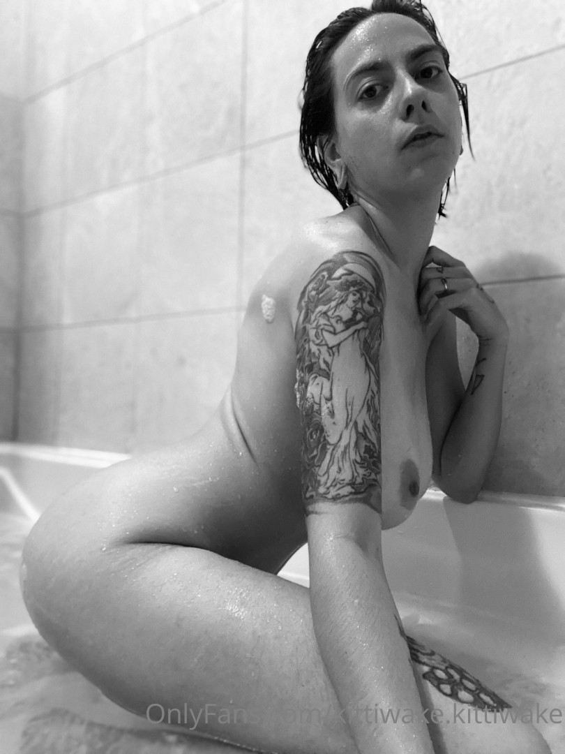 Photo by kittiwake.kittiwake published on May 23,2023 21:05:24 - BestThots