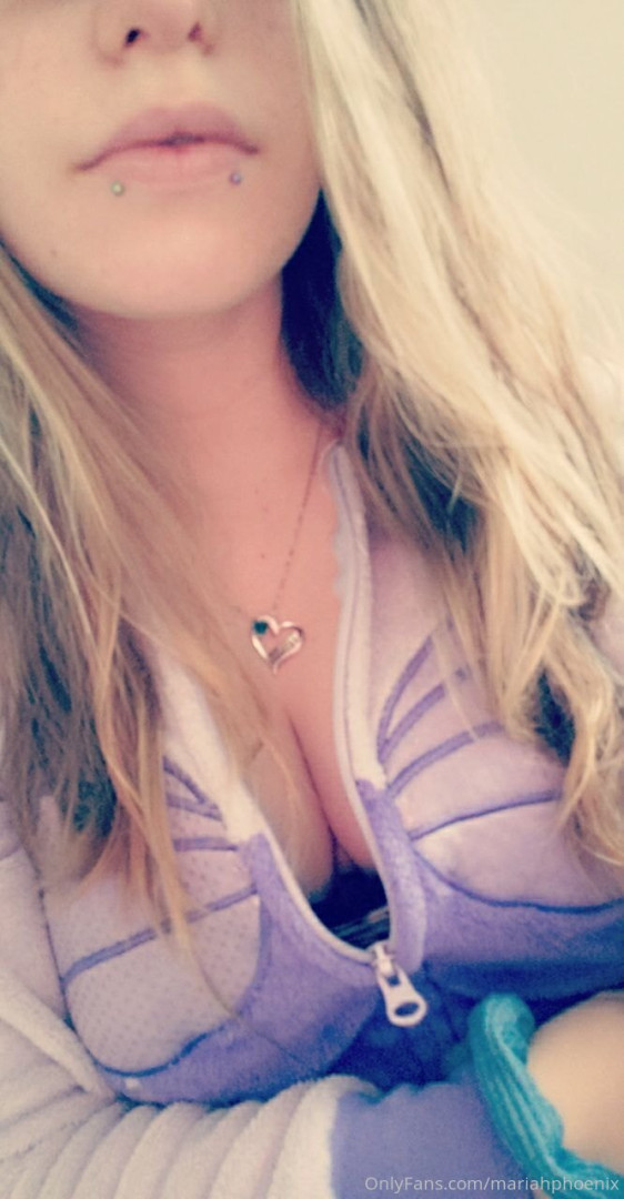 Photo by mariahphoenix published on October 15,2023 20:09:15 - BestThots