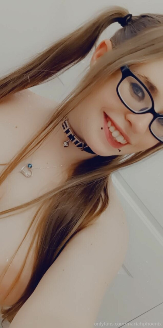 Photo by mariahphoenix published on October 15,2023 22:06:45 - BestThots