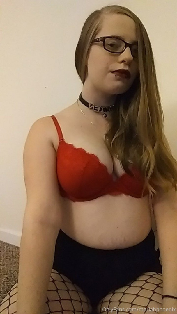 Photo by mariahphoenix published on October 15,2023 22:15:59 - BestThots