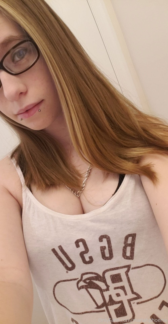 Photo by mariahphoenix published on October 15,2023 22:27:44 - BestThots