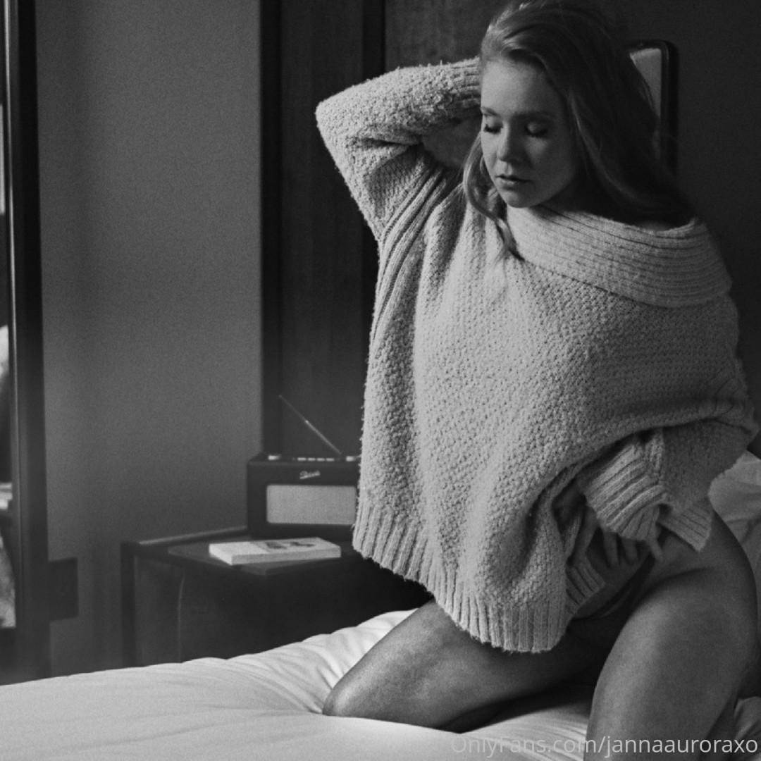 Photo by auroraarose.xo published on May 30,2023 20:38:34 - BestThots