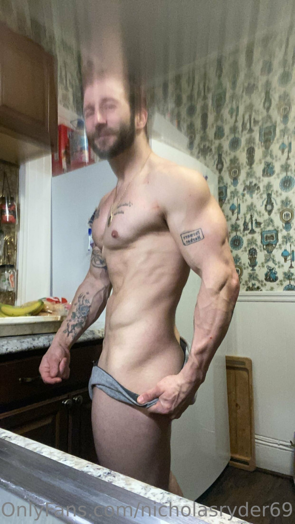 Photo by nicholasryder69 published on October 24,2023 19:43:28 - BestThots
