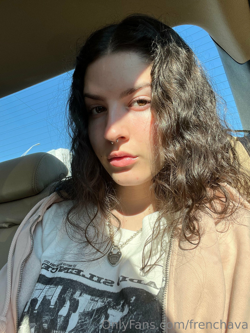Photo by frenchava published on June 2,2023 12:21:02 - BestThots