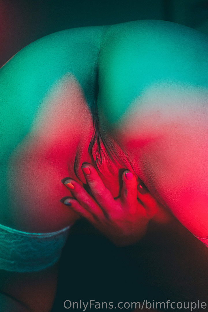 Photo by bimfcouple published on October 17,2023 08:06:47 - BestThots