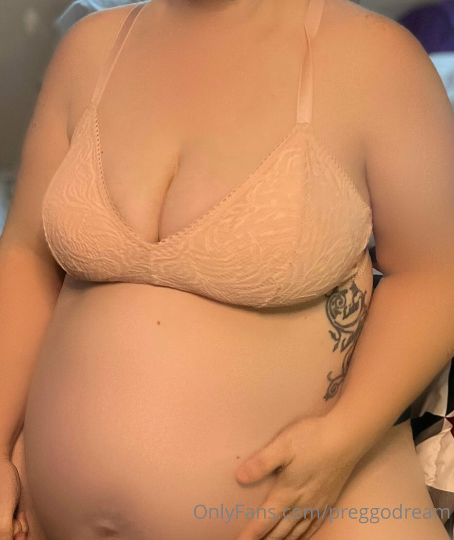 Photo by preggodream published on July 28,2023 19:04:20 - BestThots