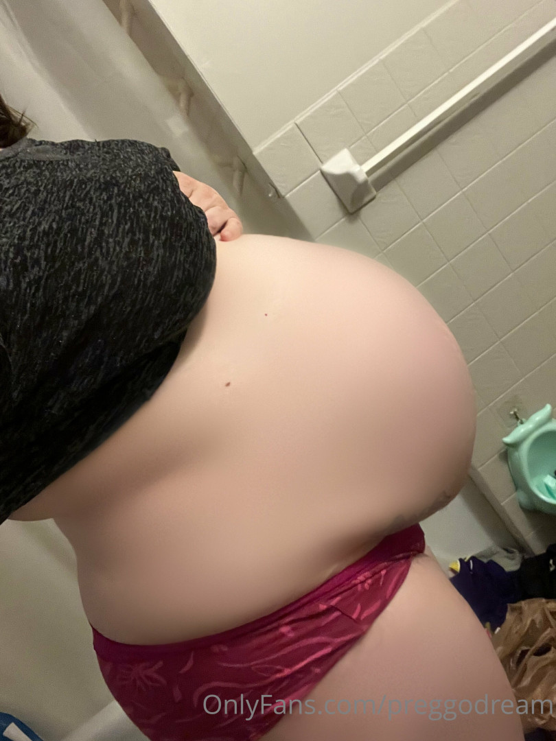 Photo by preggodream published on July 28,2023 19:05:03 - BestThots