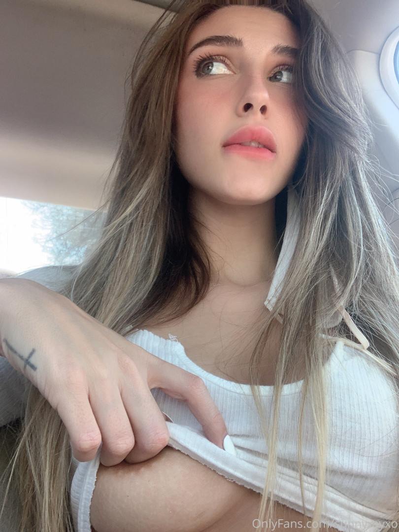 Photo by sunnyrayxo published on August 12,2023 22:52:50 - BestThots