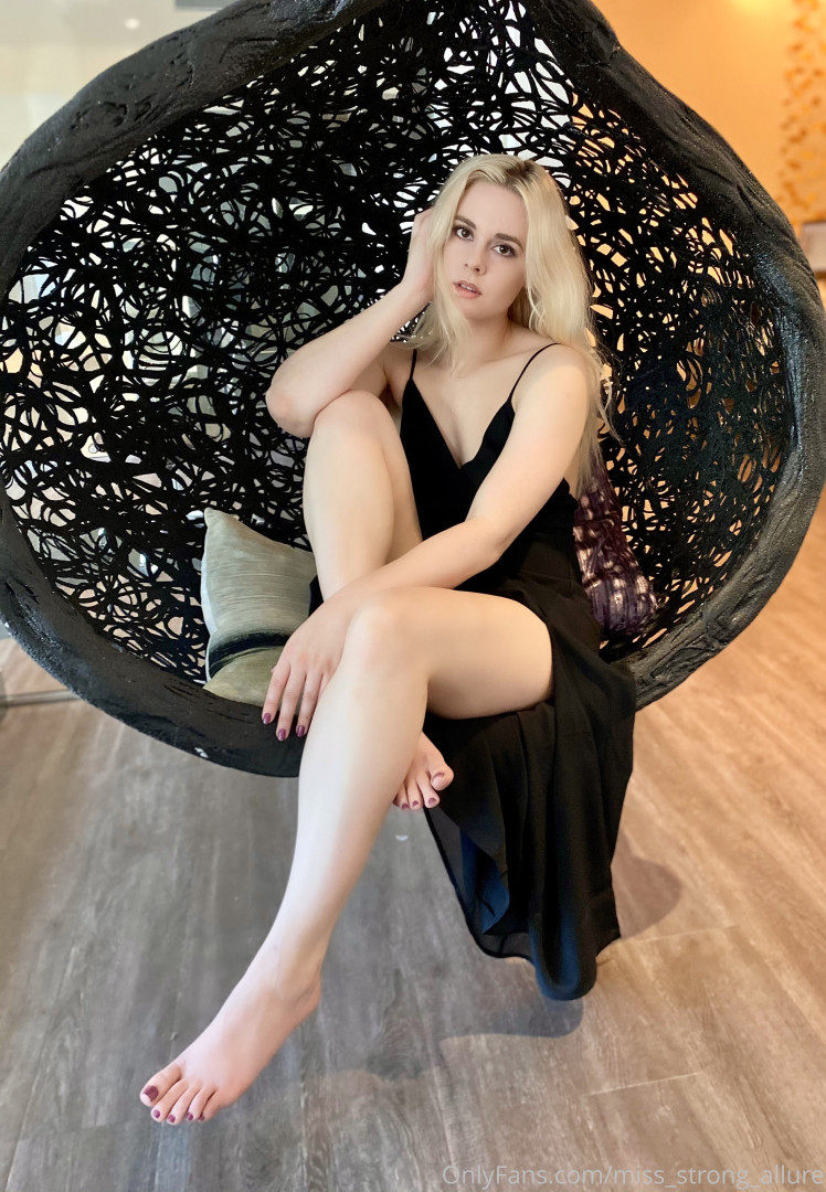 Photo by cassidyheatfeet published on May 29,2023 09:59:37 - BestThots