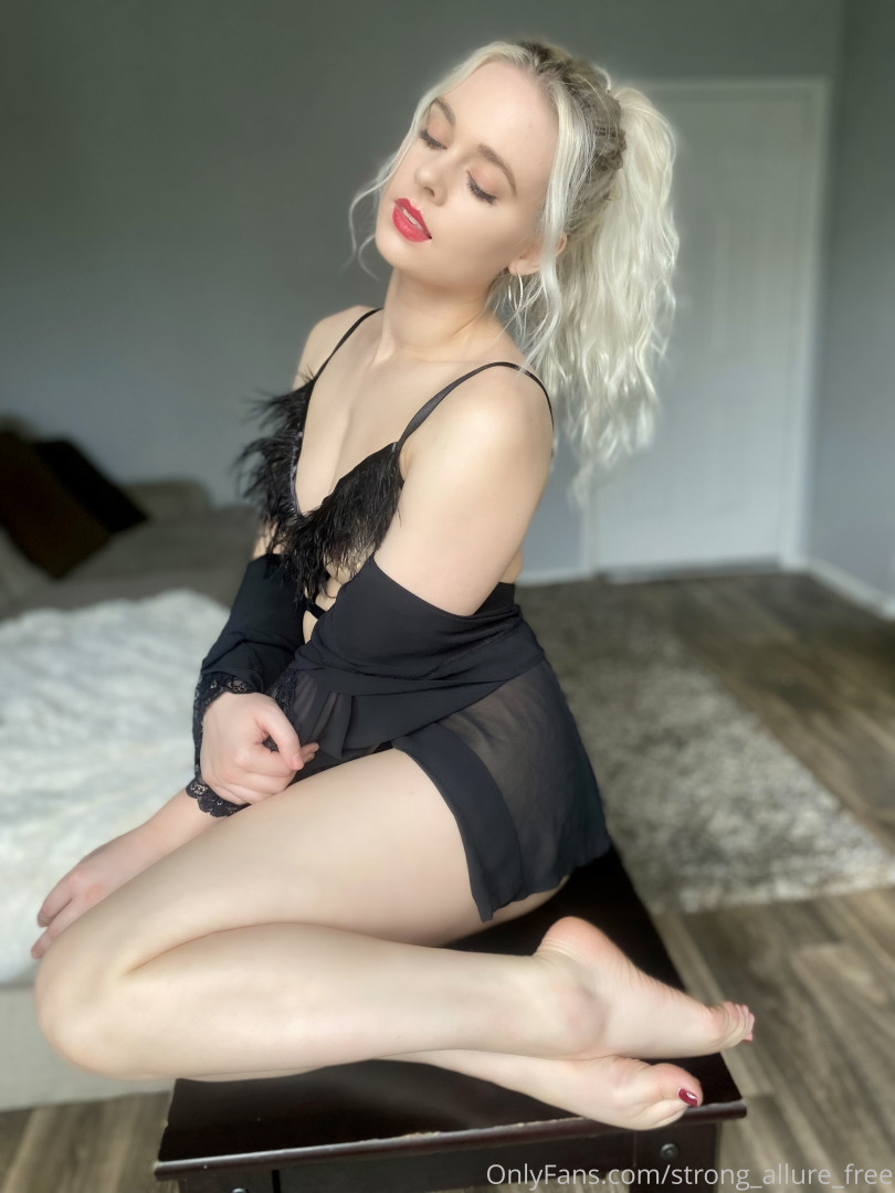 Photo by cassidyheatfeet published on May 29,2023 10:02:22 - BestThots