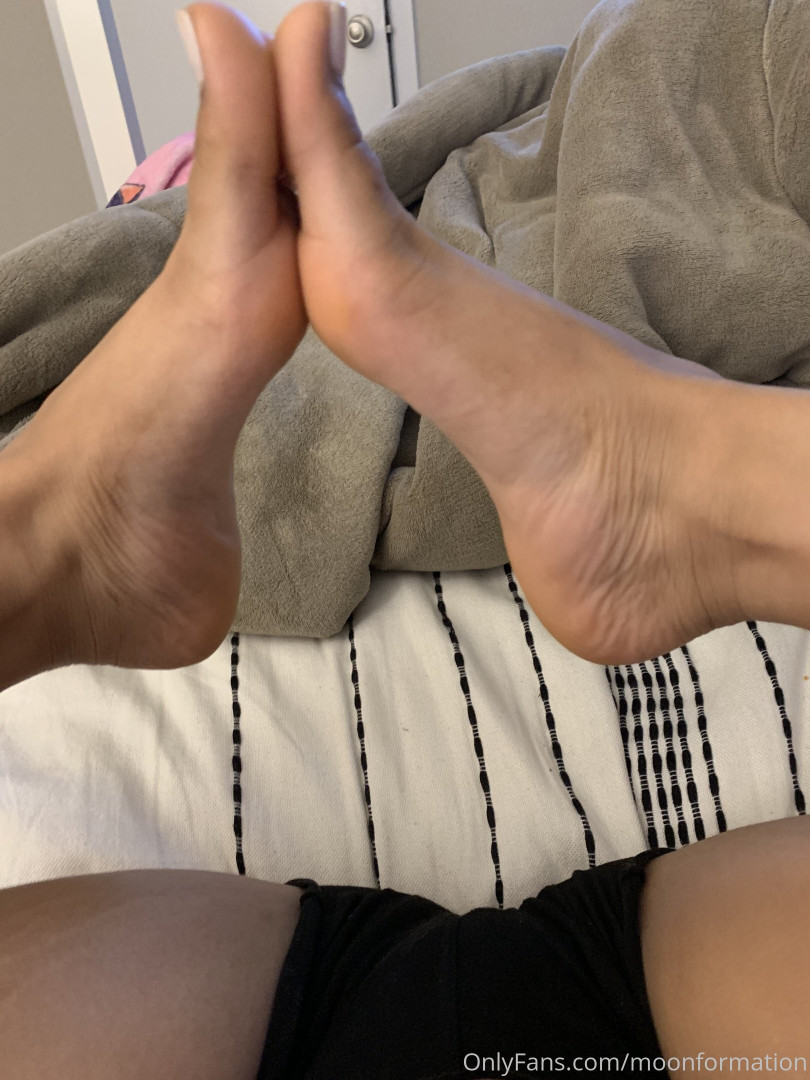 Photo by moonformation published on October 16,2023 17:46:36 - BestThots