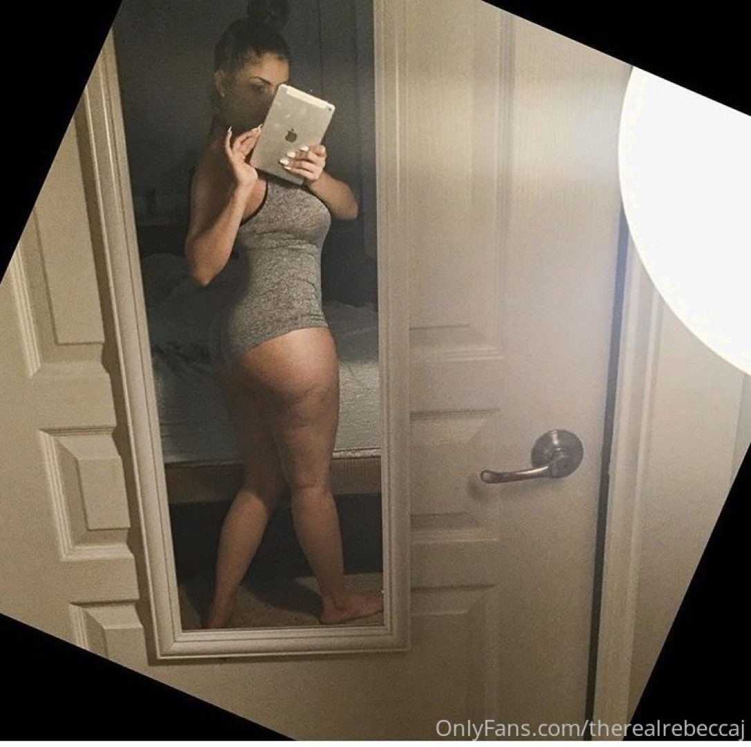 Photo by therealrebeccaj published on July 27,2023 14:06:04 - BestThots