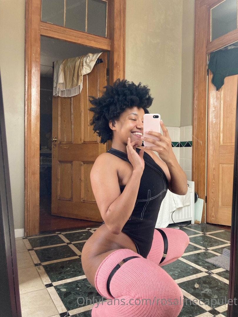 Photo by rosalinecapulet published on August 6,2023 21:23:34 - BestThots