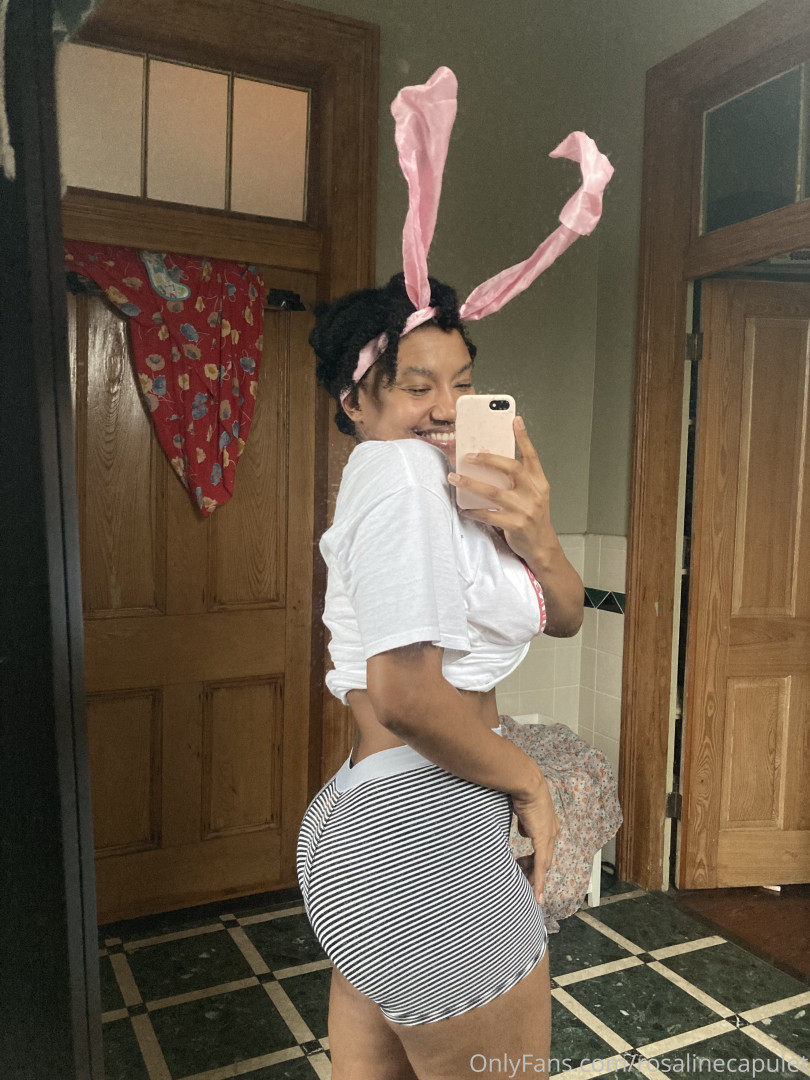 Photo by rosalinecapulet published on August 6,2023 21:59:39 - BestThots