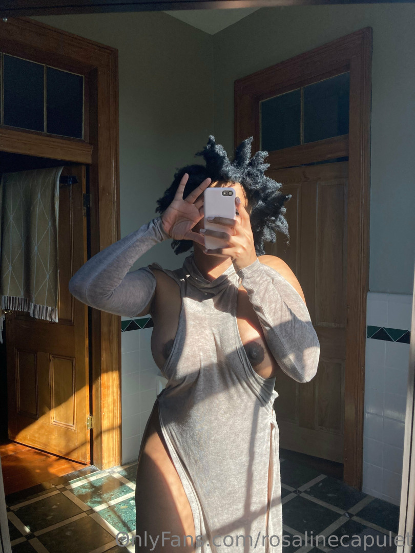 Photo by rosalinecapulet published on August 6,2023 22:01:03 - BestThots