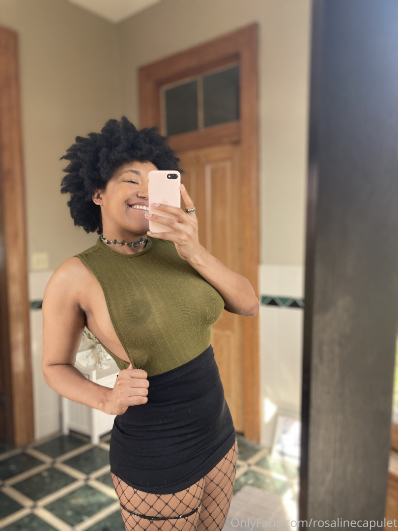 Photo by rosalinecapulet published on August 6,2023 22:05:04 - BestThots