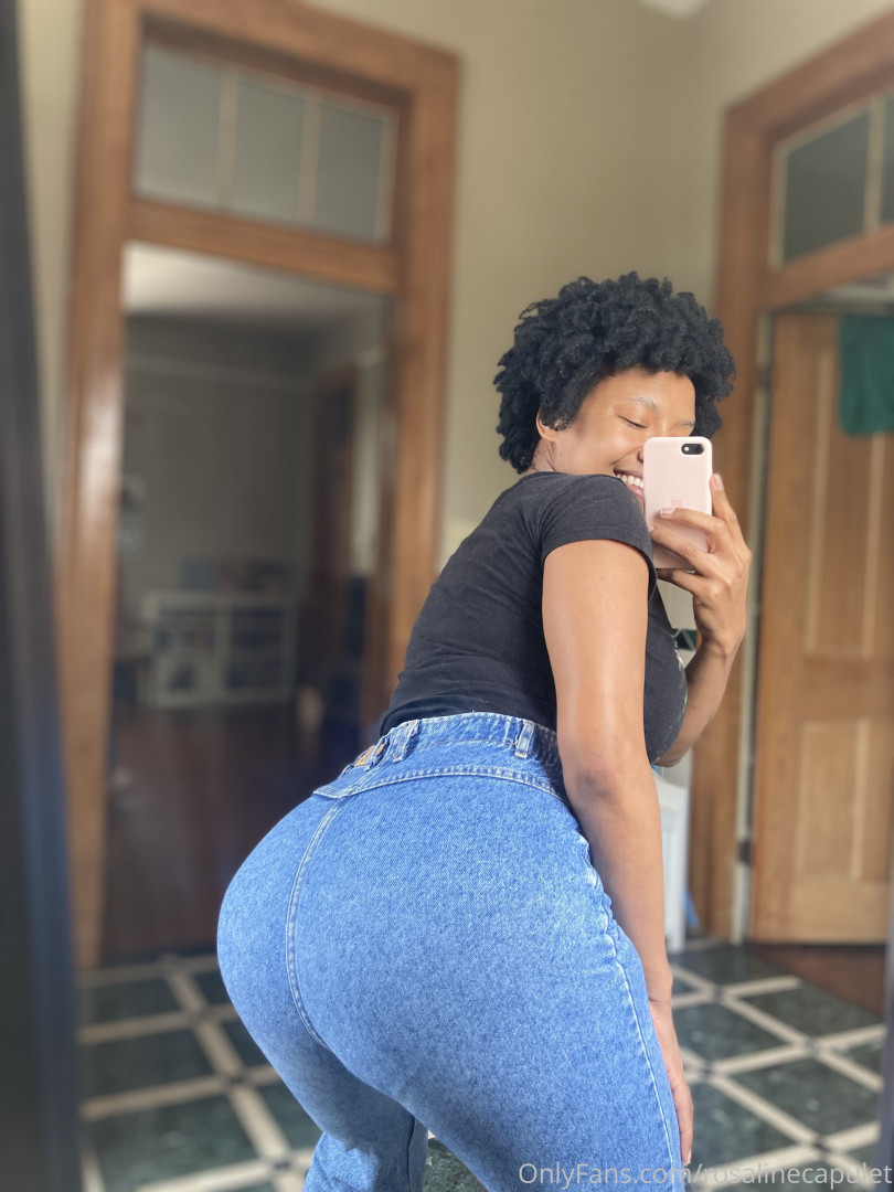 Photo by rosalinecapulet published on August 6,2023 22:06:02 - BestThots