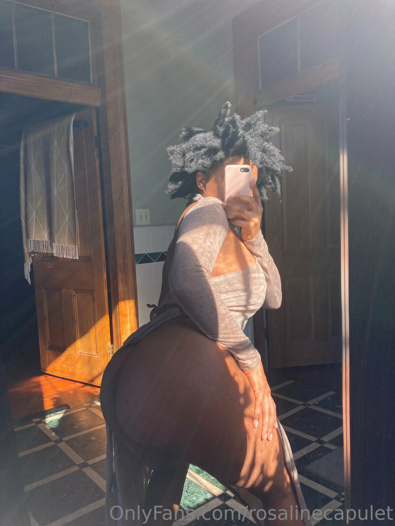 Photo by rosalinecapulet published on August 6,2023 22:06:38 - BestThots