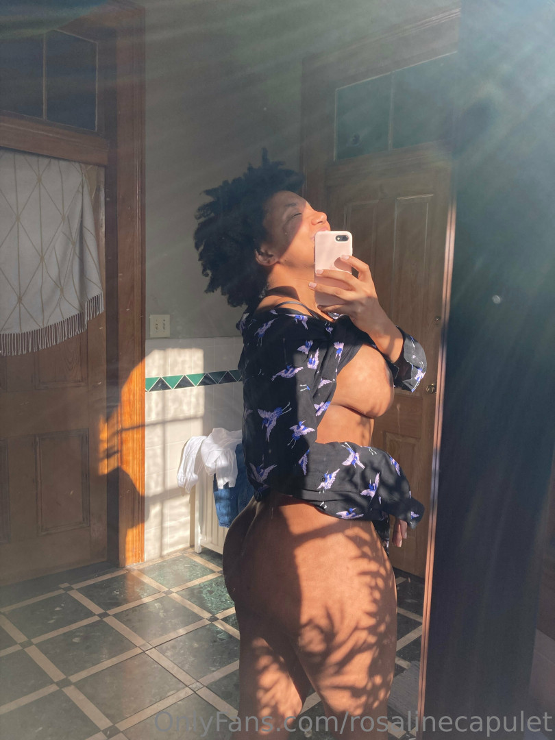 Photo by rosalinecapulet published on August 6,2023 22:09:15 - BestThots