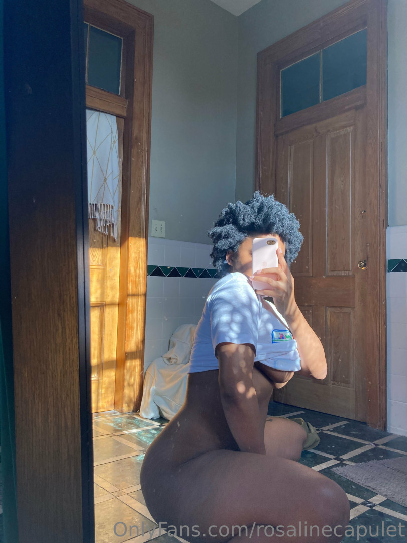 Photo by rosalinecapulet published on August 6,2023 22:10:38 - BestThots