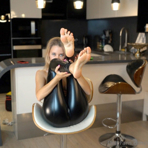 sofie_mills_free #6446045