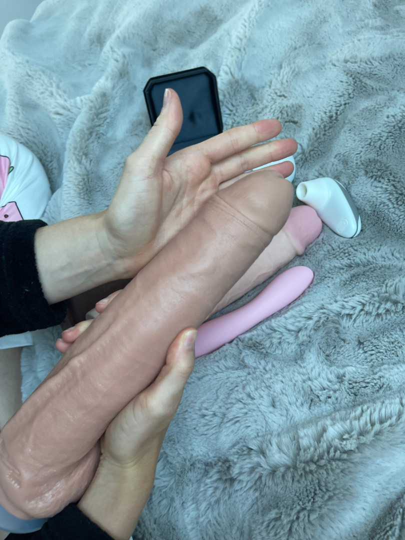 Photo by obeycardi published on June 15,2023 10:23:38 - BestThots