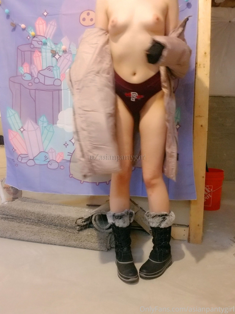 Photo by asianpantygirl published on November 24,2023 08:41:29 - BestThots