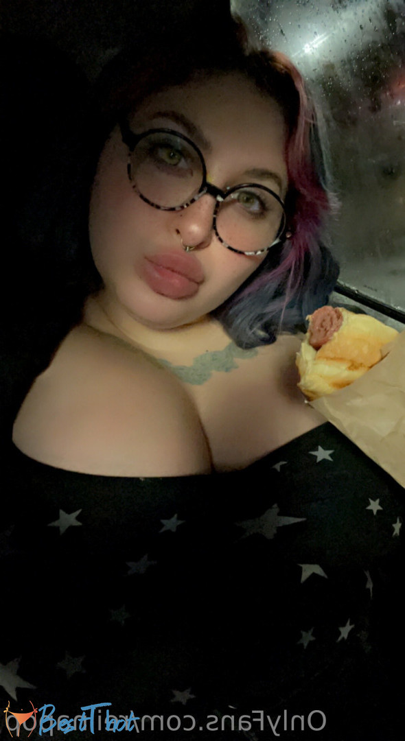 Photo by reiinapop published on December 13,2024 05:01:40 - BestThots