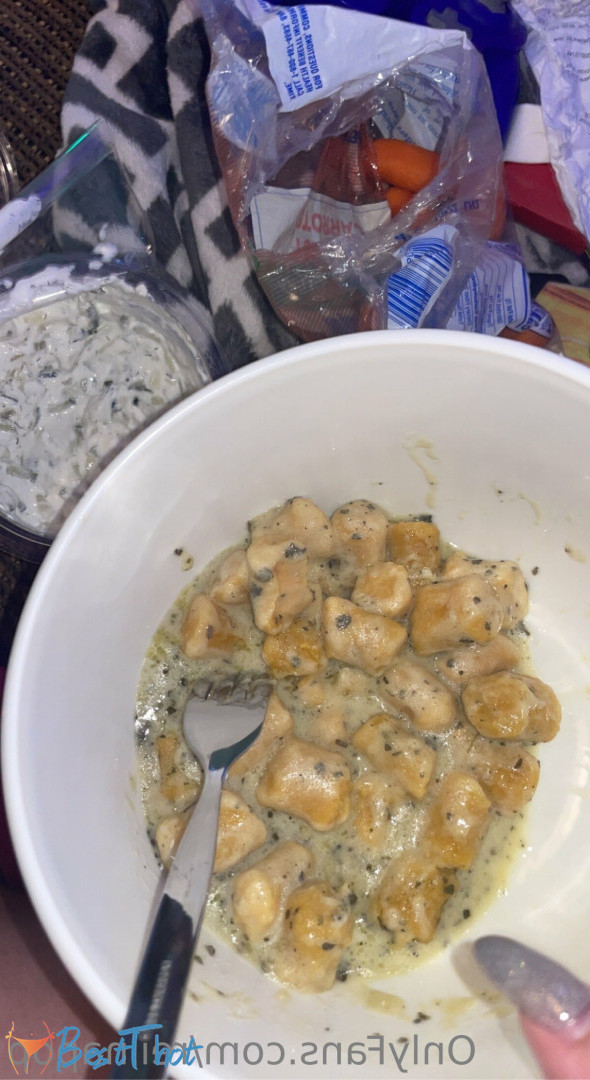 Photo by reiinapop published on December 13,2024 05:02:07 - BestThots