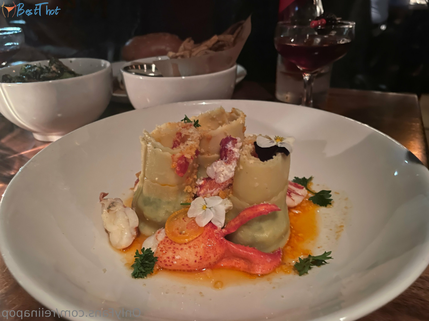 Photo by reiinapop published on December 13,2024 05:05:34 - BestThots