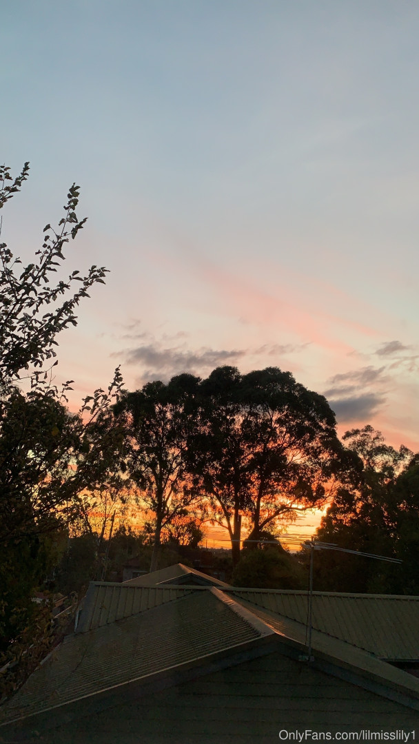 Photo by lilmisstia1 published on June 7,2023 21:20:25 - BestThots