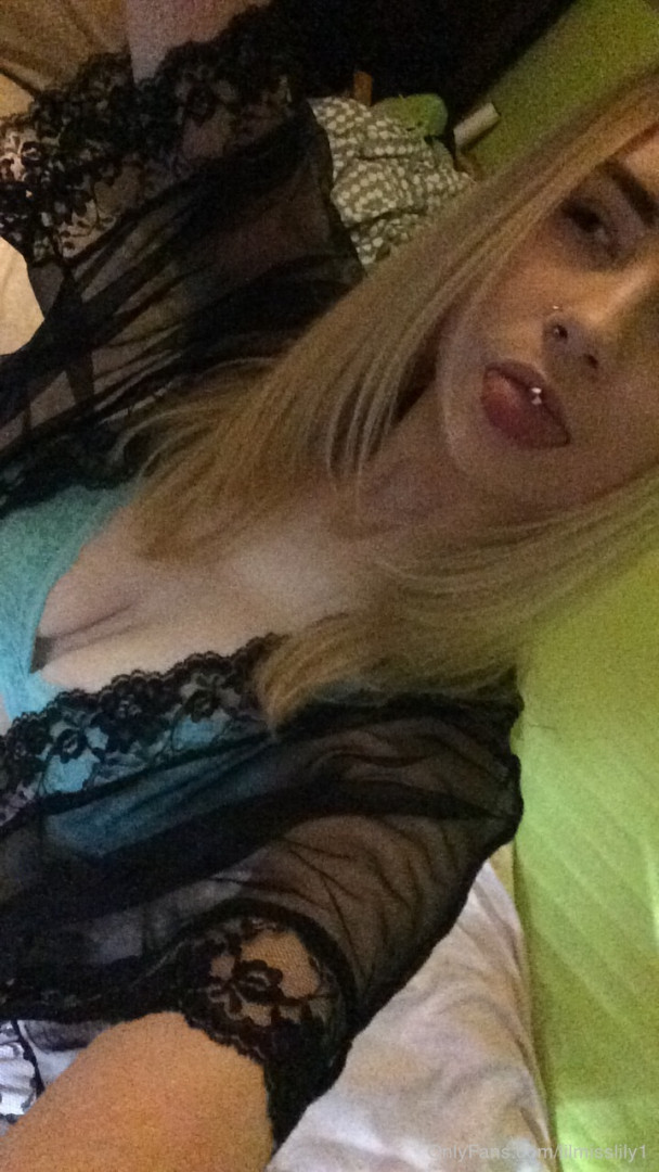 Photo by lilmisstia1 published on June 7,2023 21:22:36 - BestThots