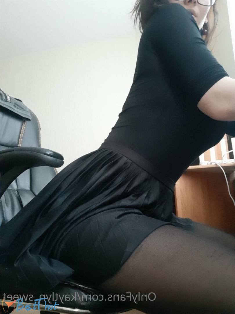 Photo by kayteensweet published on December 16,2024 22:04:07 - BestThots