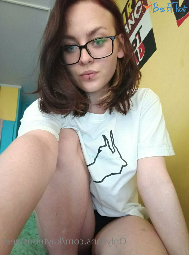 Photo by kayteensweet published on December 16,2024 22:05:16 - BestThots