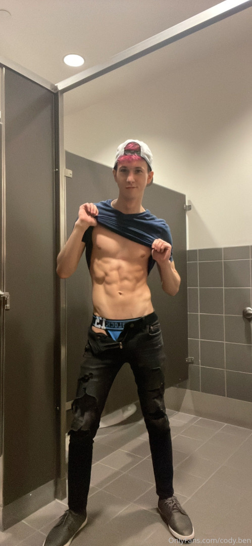 Photo by cody.ben published on October 16,2023 03:52:56 - BestThots