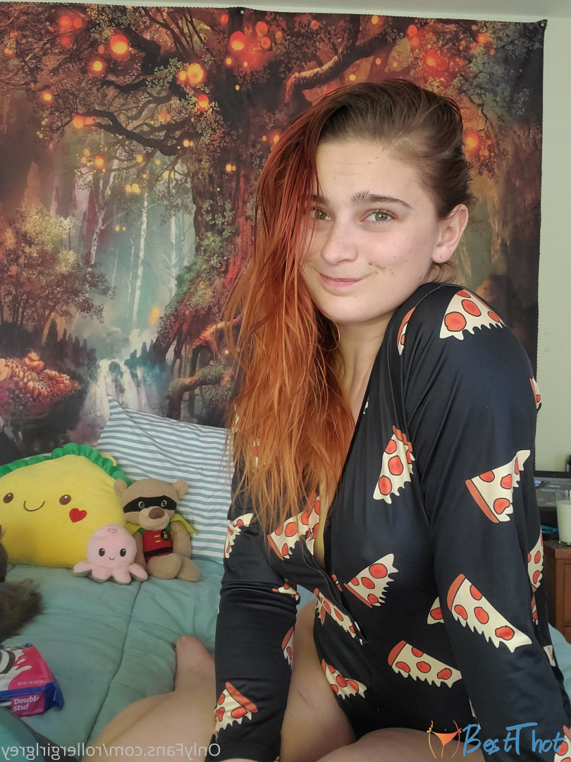 Photo by rollergirlgrey published on December 19,2024 23:08:48 - BestThots