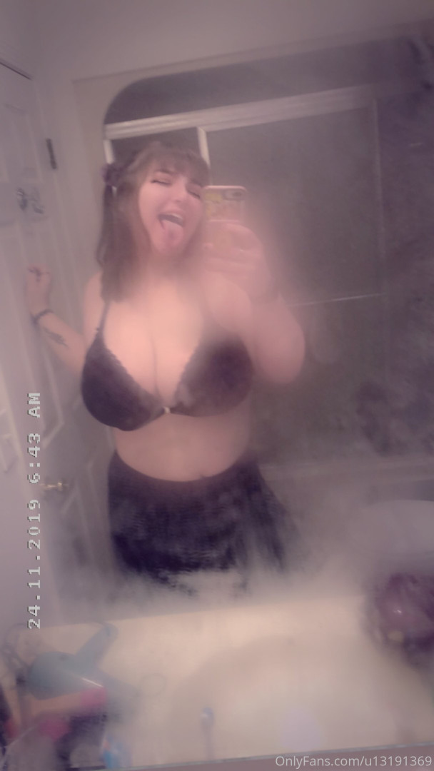 Photo by hannahbee840 published on September 1,2023 14:15:00 - BestThots