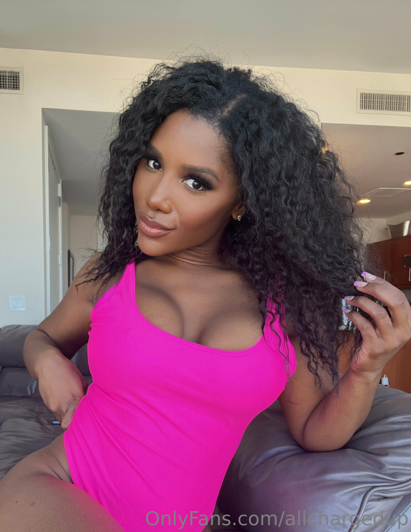 Photo by allchargedup published on June 11,2023 18:04:43 - BestThots