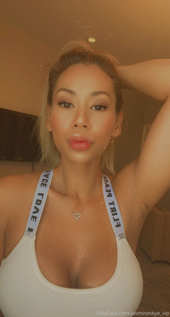 Photo by jasmineskye_vip published on June 18,2023 19:43:38 - BestThots