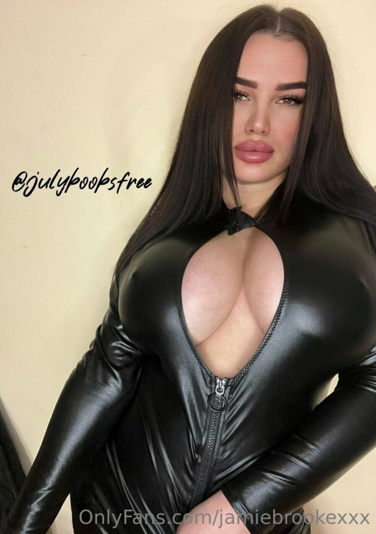 Photo by jamiebrookexxx published on June 2,2023 08:45:33 - BestThots