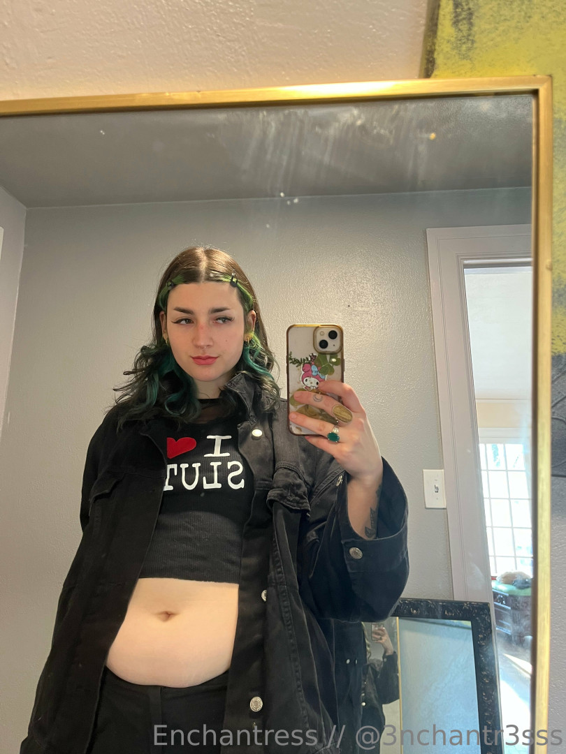 Photo by catsncake published on January 10,2024 02:50:32 - BestThots